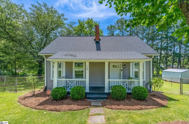 $335,000 | 18 Wallace Street, Greenville, SC 29605