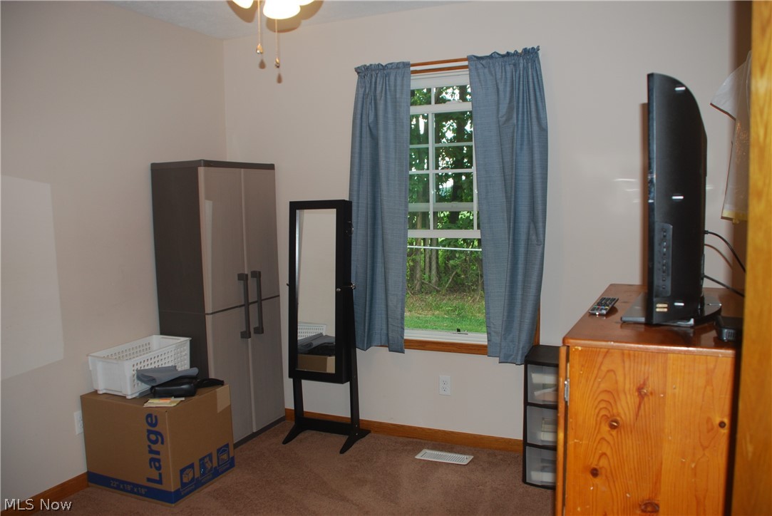 923 Long Shadow Lane Rome, OH 44085 - Photo 10 of 19