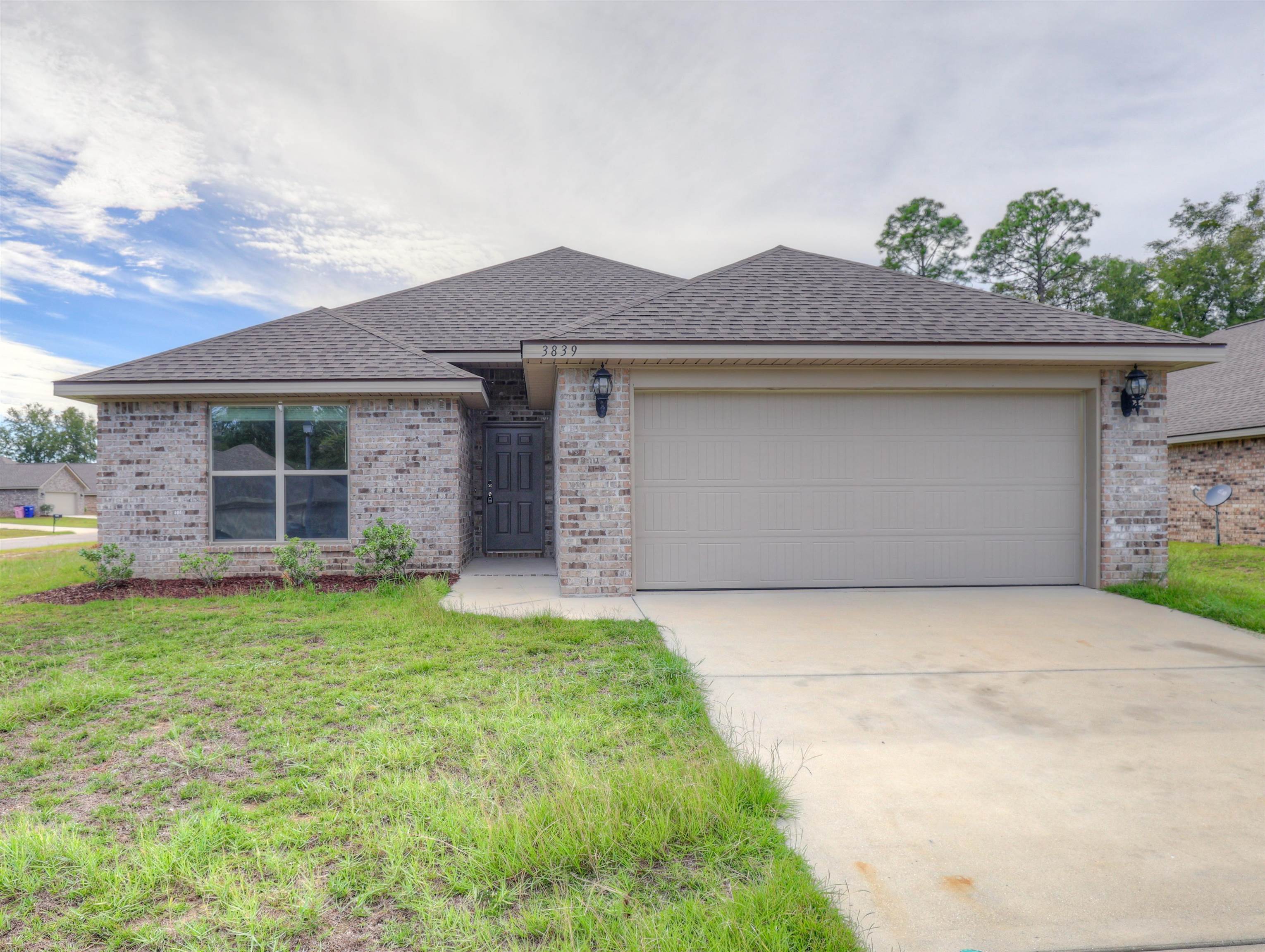 3839 Chesterfield Lane Foley, AL 36535 - Photo 1 of 9