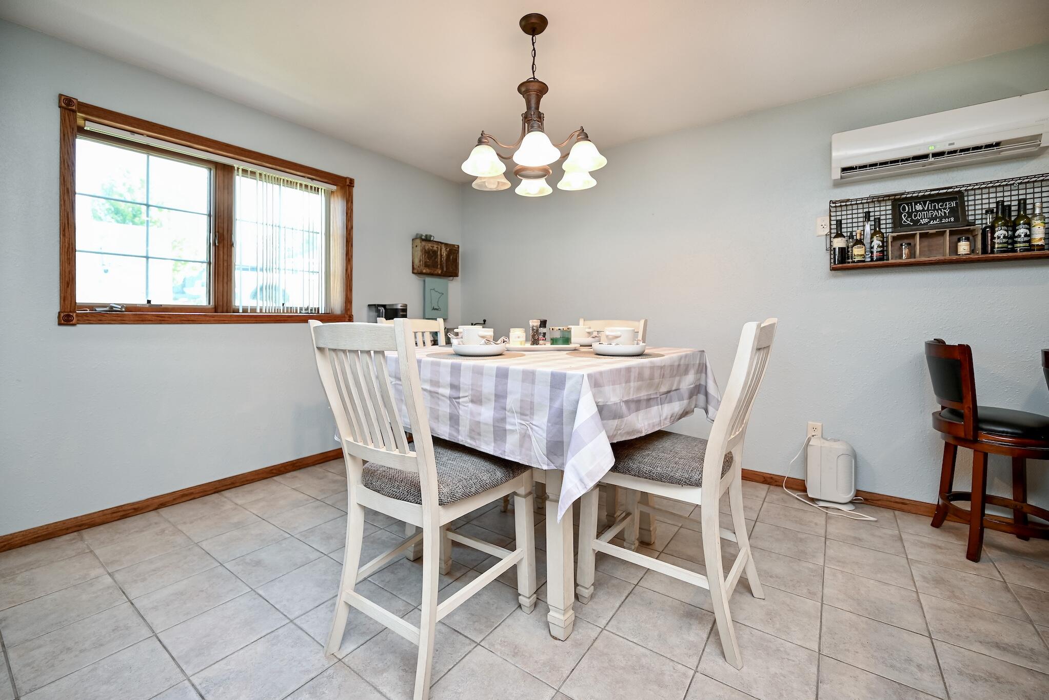 17 Williams Street Lewiston, MN 55952 - Photo 20 of 42 LL Dining Area