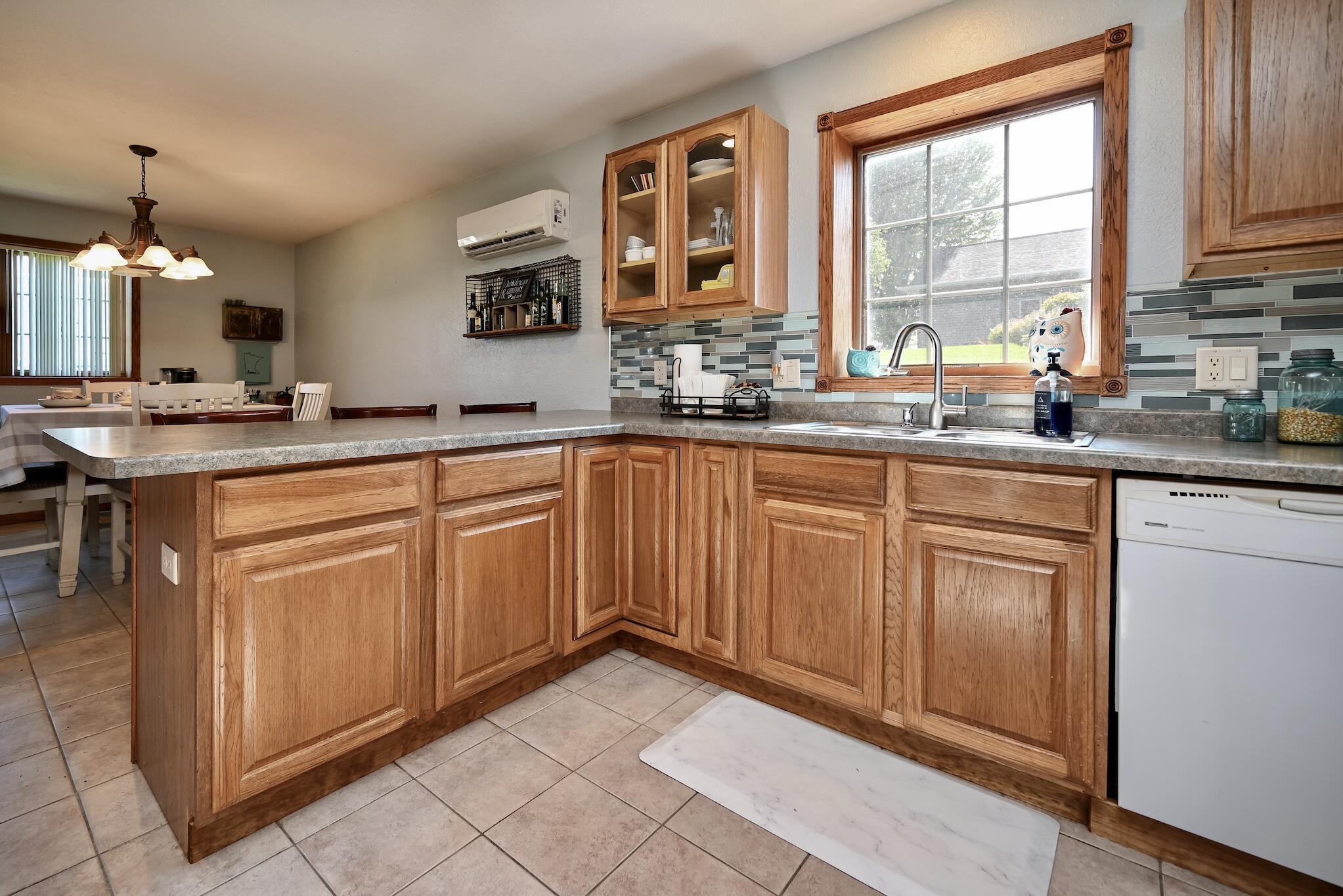 17 Williams Street Lewiston, MN 55952 - Photo 22 of 42 LL Kitchen I