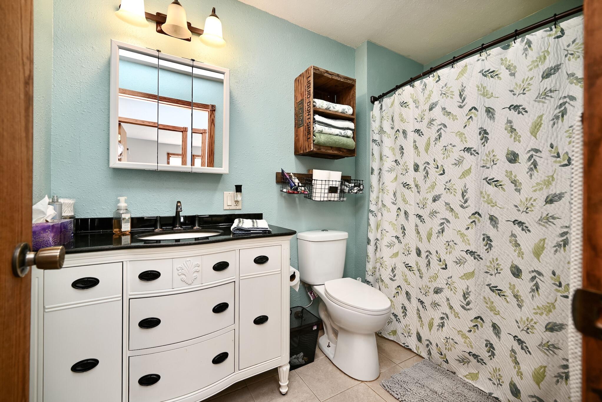 17 Williams Street Lewiston, MN 55952 - Photo 32 of 42 LL Shared Bathroom
