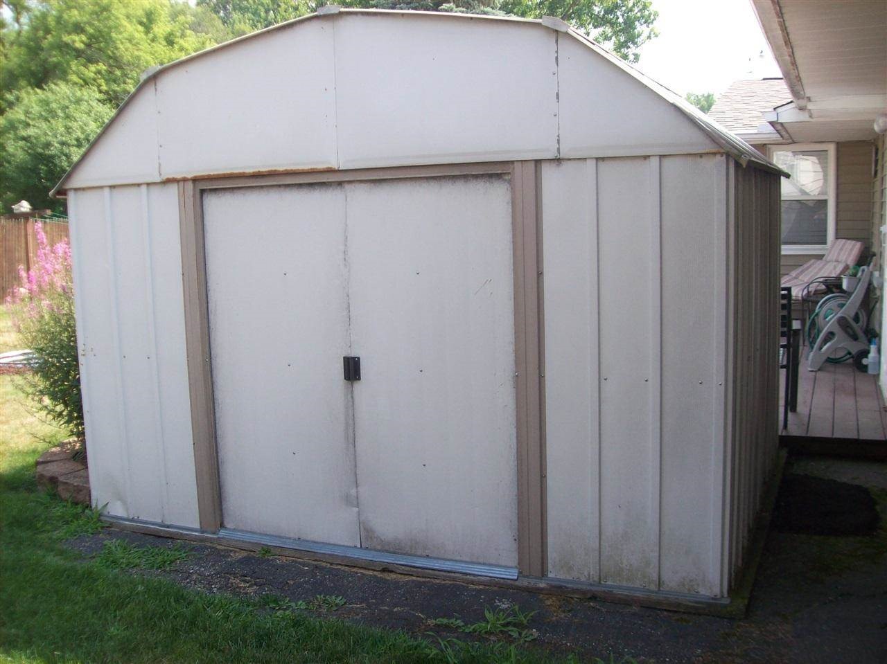 6449 East Pierson Road Flint, MI 48506 - Photo 27 of 29 21479488-26.JPG