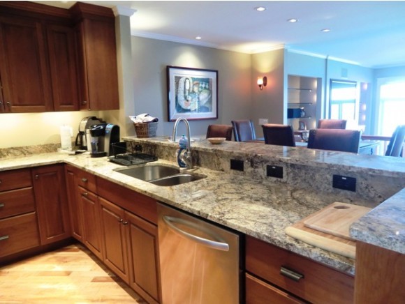 103 South Beach Road, Unit 103 South Burlington, VT 05403 - Photo 8 of 22 Gallery Image 8