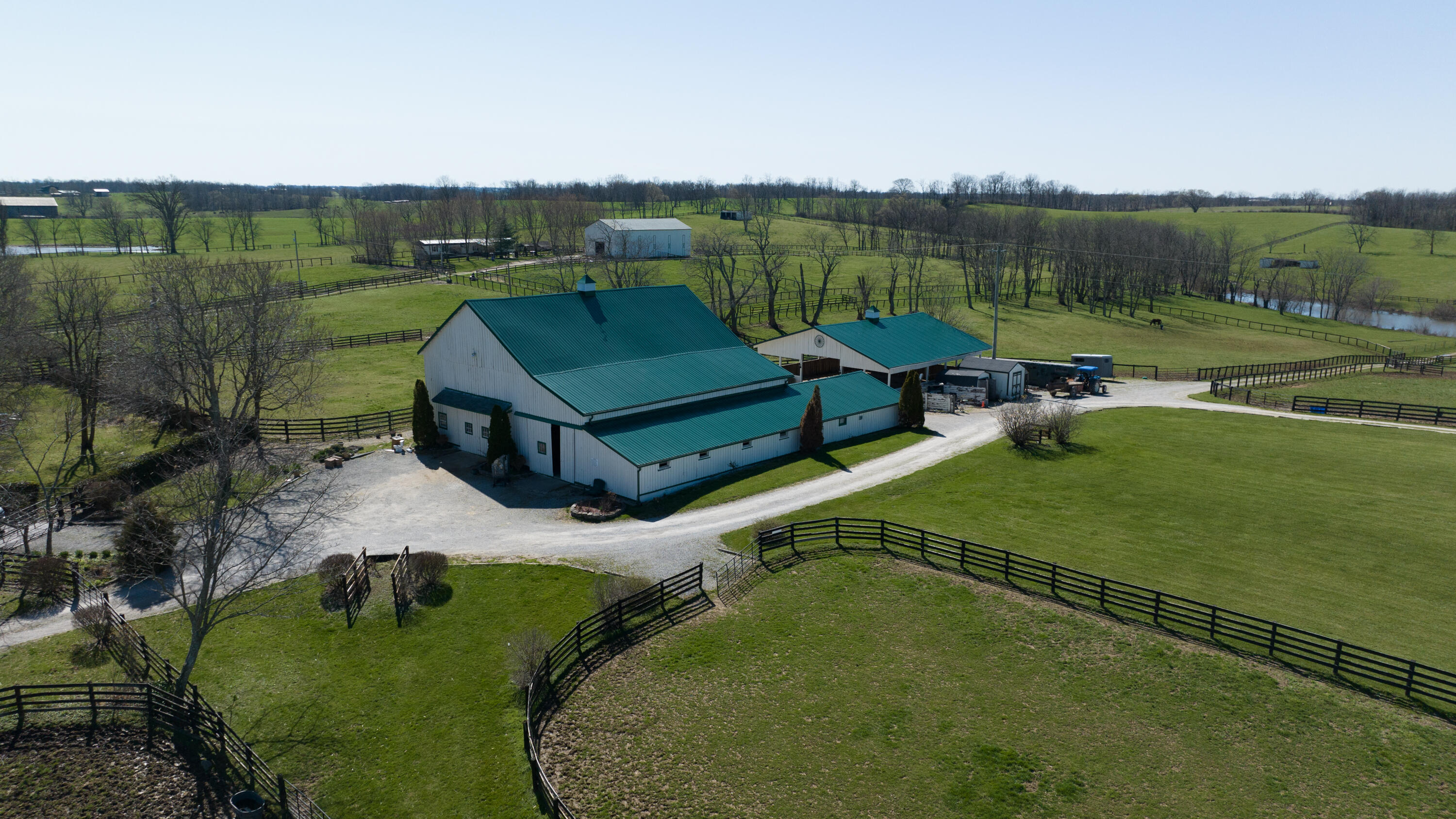 1013-1027 Hill Road Paris, KY 40361 - Photo 28 of 57 24_0311_Hill Rd_mw-0090