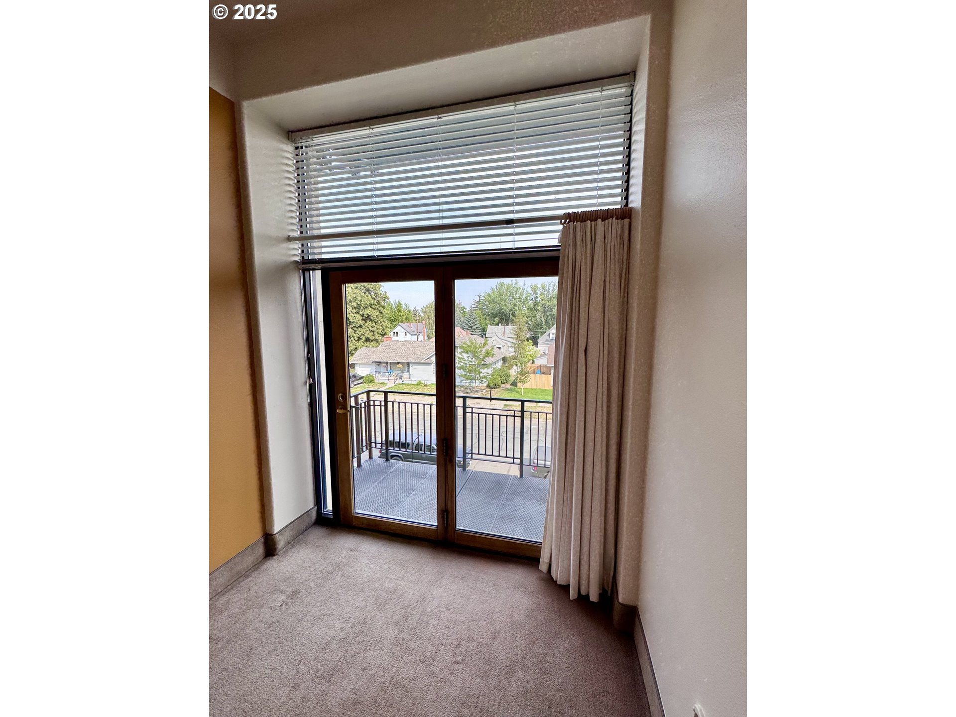 2365 4th Street Baker City, OR 97814 - Photo 20 of 27 a view of a room with large windows