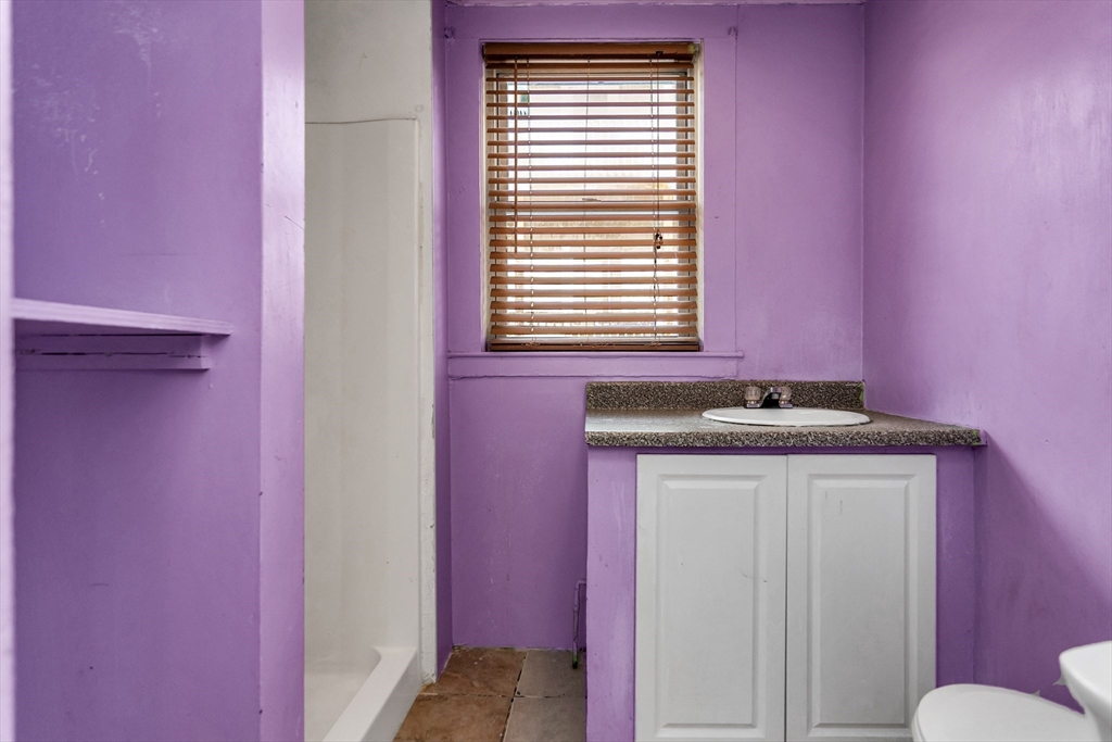 23 18th Street Lowell, MA 01850 - Photo 23 of 42