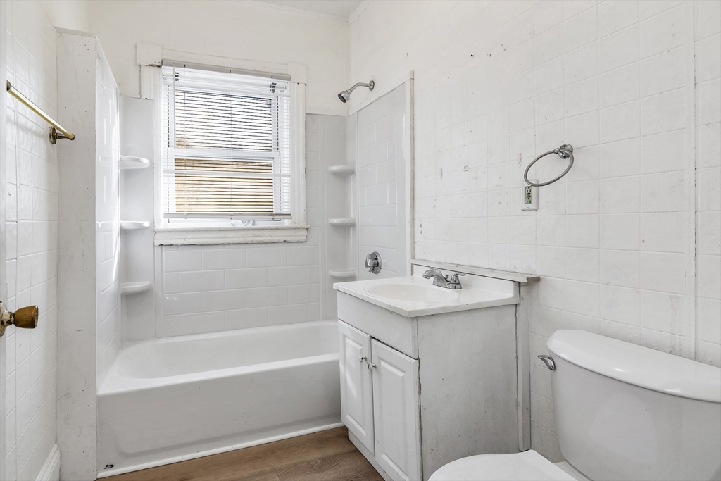 23 18th Street Lowell, MA 01850 - Photo 29 of 42