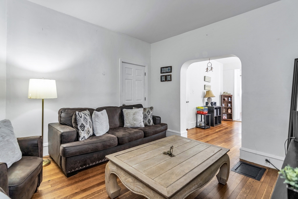 23 18th Street Lowell, MA 01850 - Photo 5 of 42