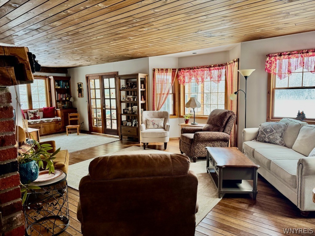 639 County Line Road Darien, NY 14004 - Photo 11 of 32