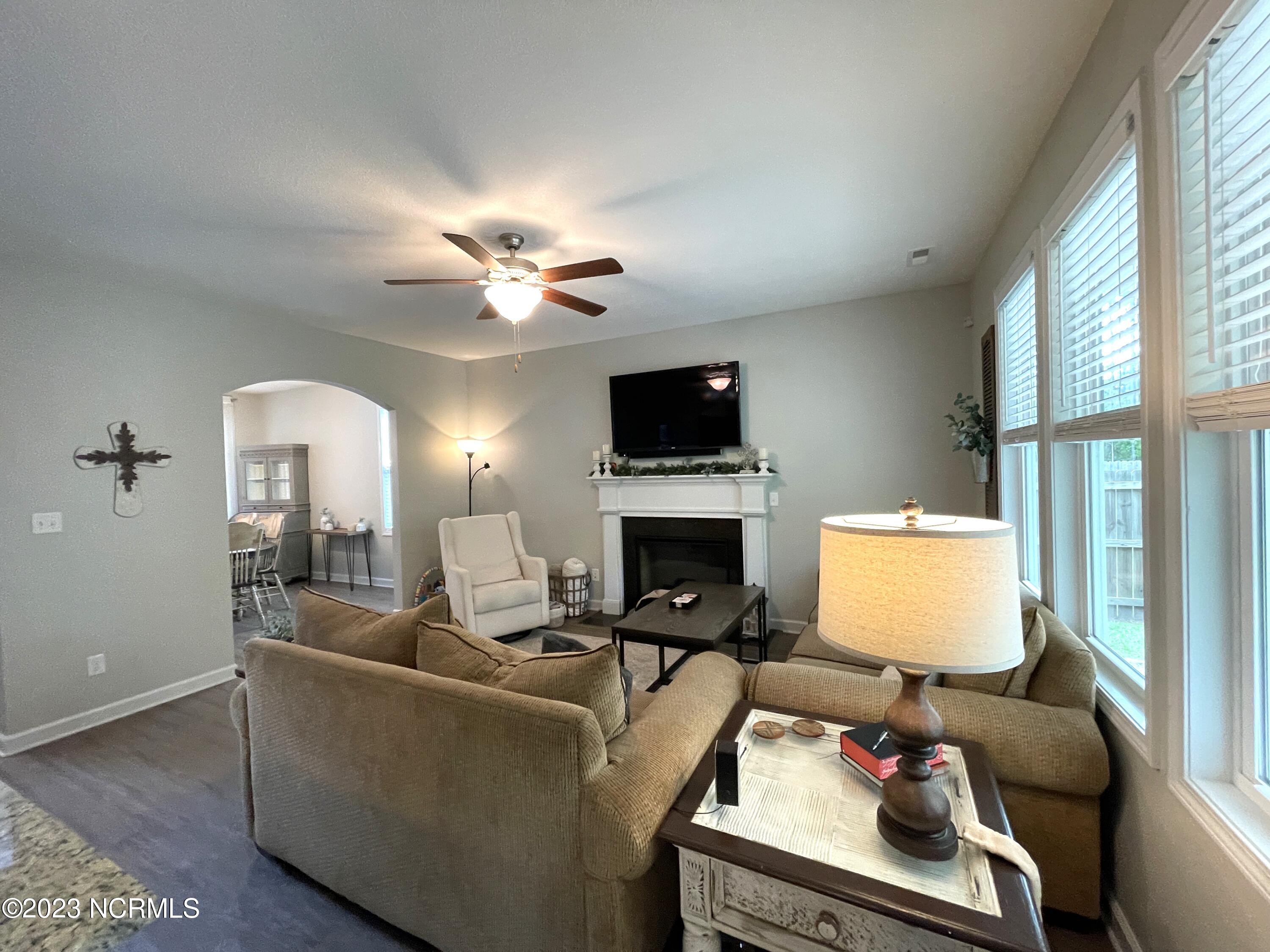 211 Seneca Court Holly Ridge, NC 28445 - Photo 5 of 20
