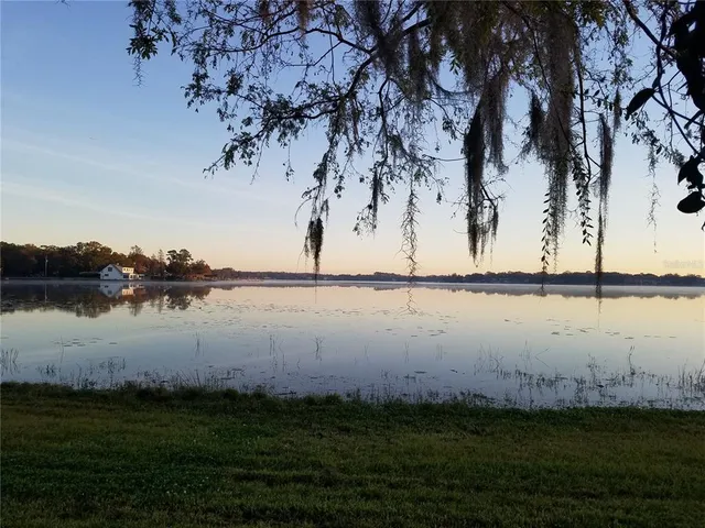 a view of lake from yard