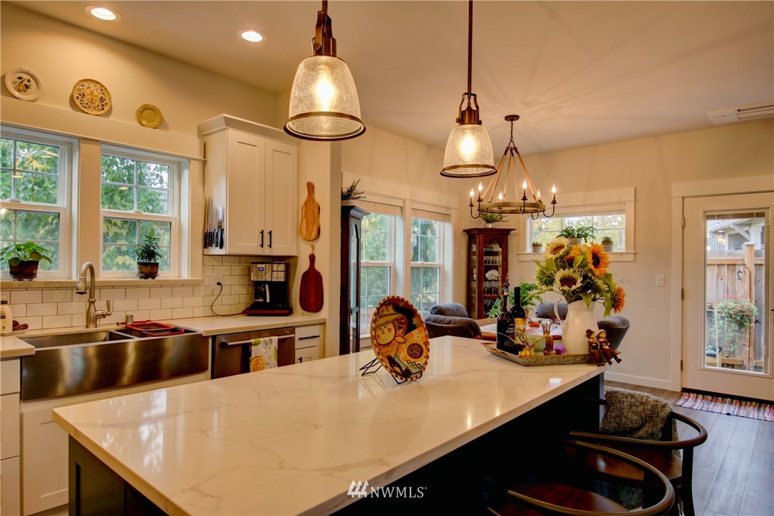 120 Haddon Road Anacortes, WA 98221 - Photo 14 of 40 Gallery Image 14