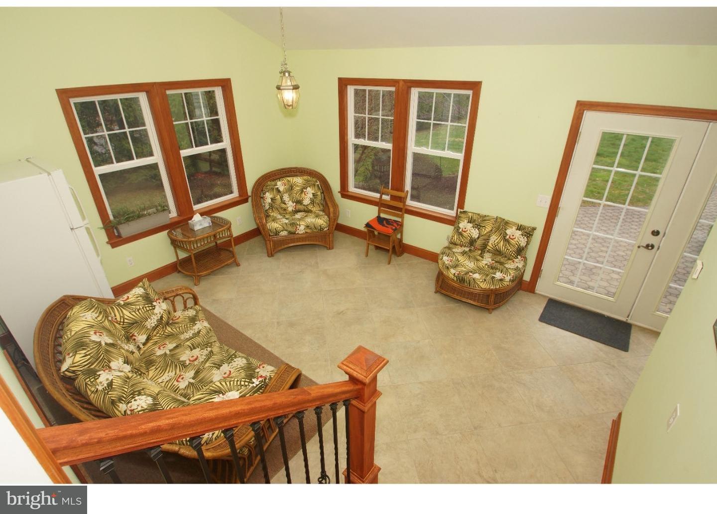 2737 East Orvilla Road Hatfield, PA 19440 - Photo 3 of 25 Gallery Image 3