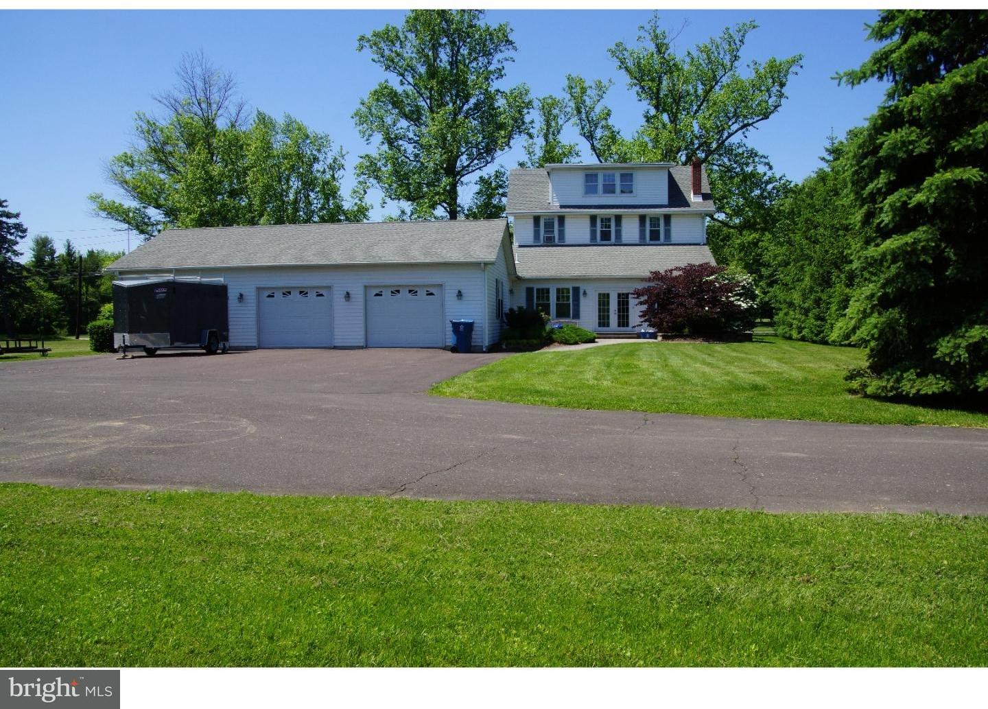 2737 East Orvilla Road Hatfield, PA 19440 - Photo 24 of 25 Exterior Back