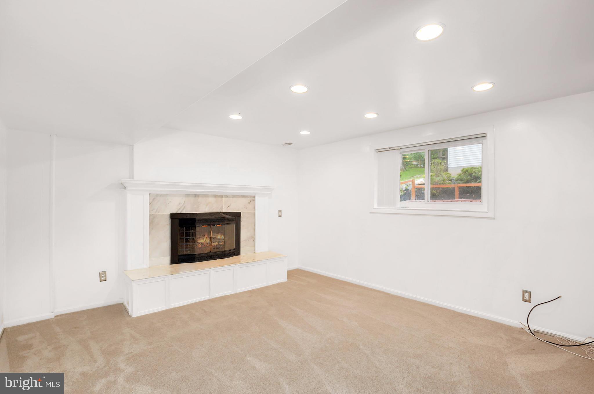 7110 Redmiles Road Laurel, MD 20707 - Photo 20 of 30 Family Room