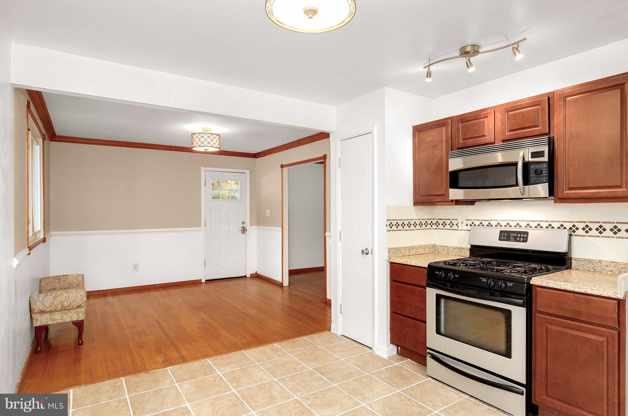 7110 Redmiles Road Laurel, MD 20707 - Photo 6 of 30 Kitchen