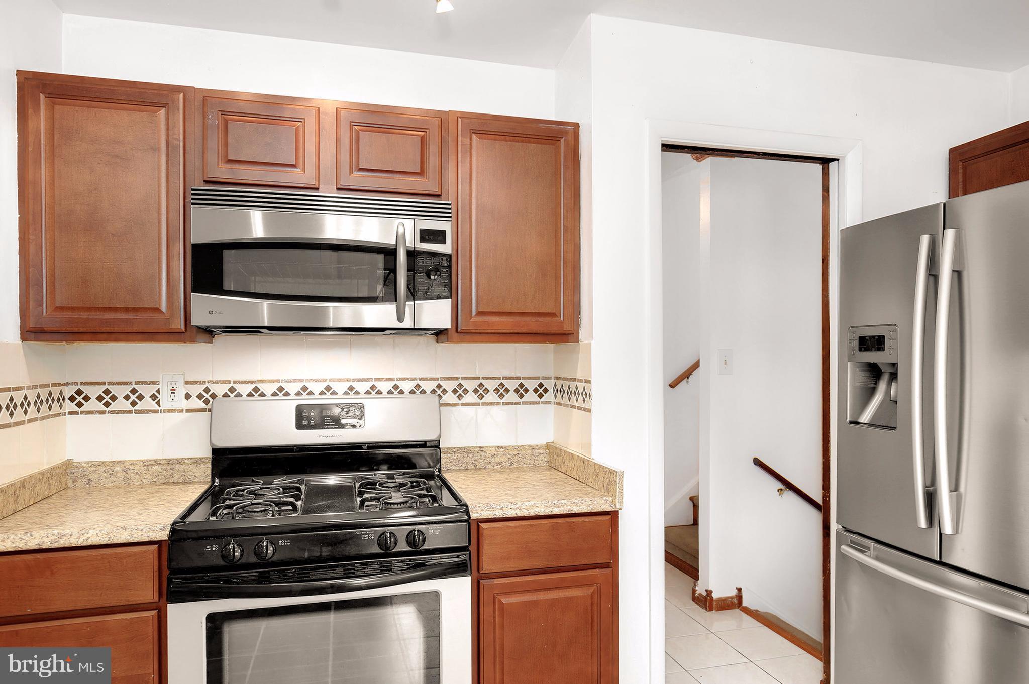 7110 Redmiles Road Laurel, MD 20707 - Photo 8 of 30 Kitchen
