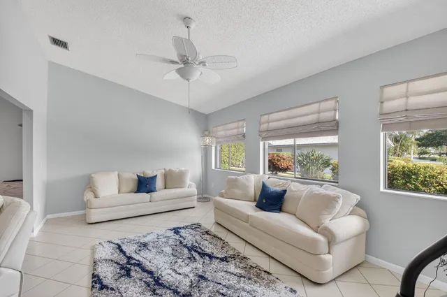 $550,000 | 2905 Riviera Drive, Delray Beach, FL 33445
