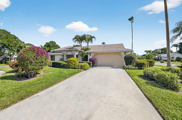 $550,000 | 2905 Riviera Drive, Delray Beach, FL 33445