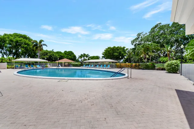 $550,000 | 2905 Riviera Drive, Delray Beach, FL 33445