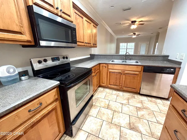 $2,400 | 116 Gardenia Street, Panama City Beach, FL 32407