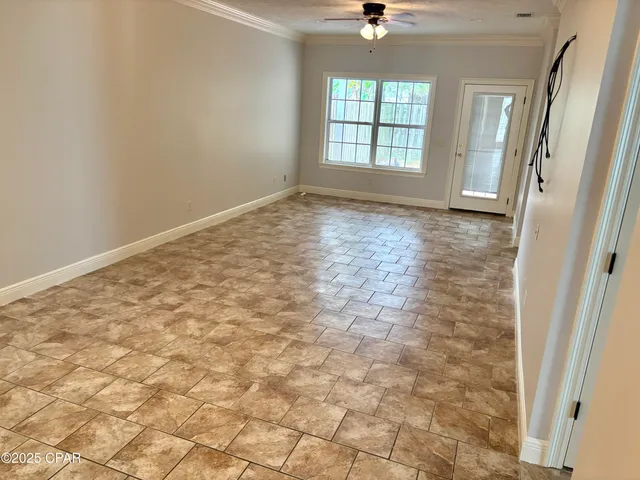 $2,400 | 116 Gardenia Street, Panama City Beach, FL 32407