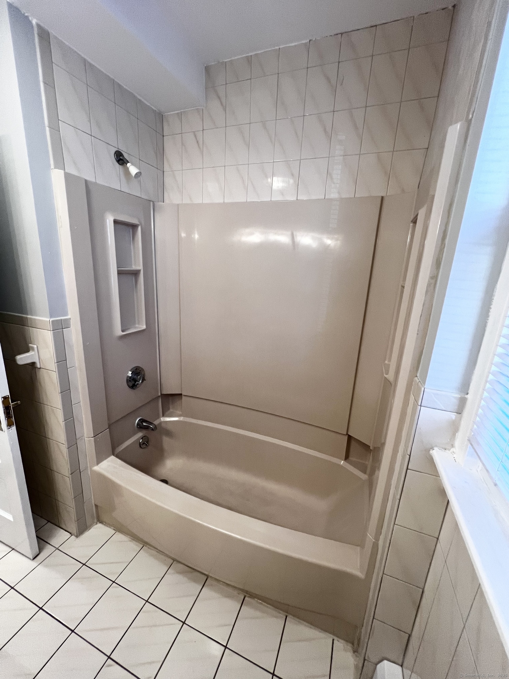 532 High Street, Unit 2 Middletown, CT 06457 - Photo 13 of 18