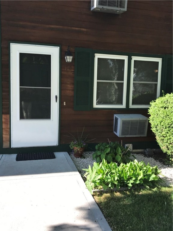 178 Argol Street, Unit B8 Pawtucket, RI 02860 - Photo 1 of 16 Gallery Image 1