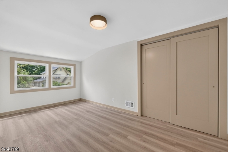 15 Elberta Road Maplewood, NJ 07040 - Photo 34 of 48