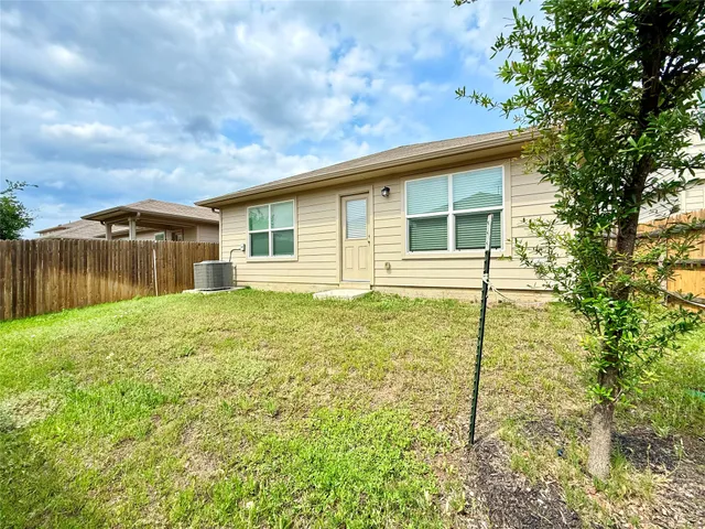 $1,900 | 14006 Macquarie Drive, Pflugerville, TX 78660