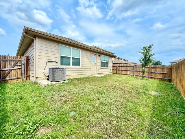 $1,900 | 14006 Macquarie Drive, Pflugerville, TX 78660