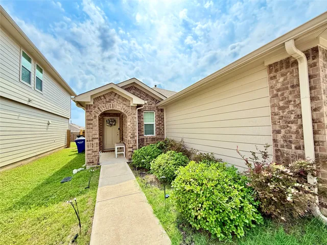 $1,900 | 14006 Macquarie Drive, Pflugerville, TX 78660