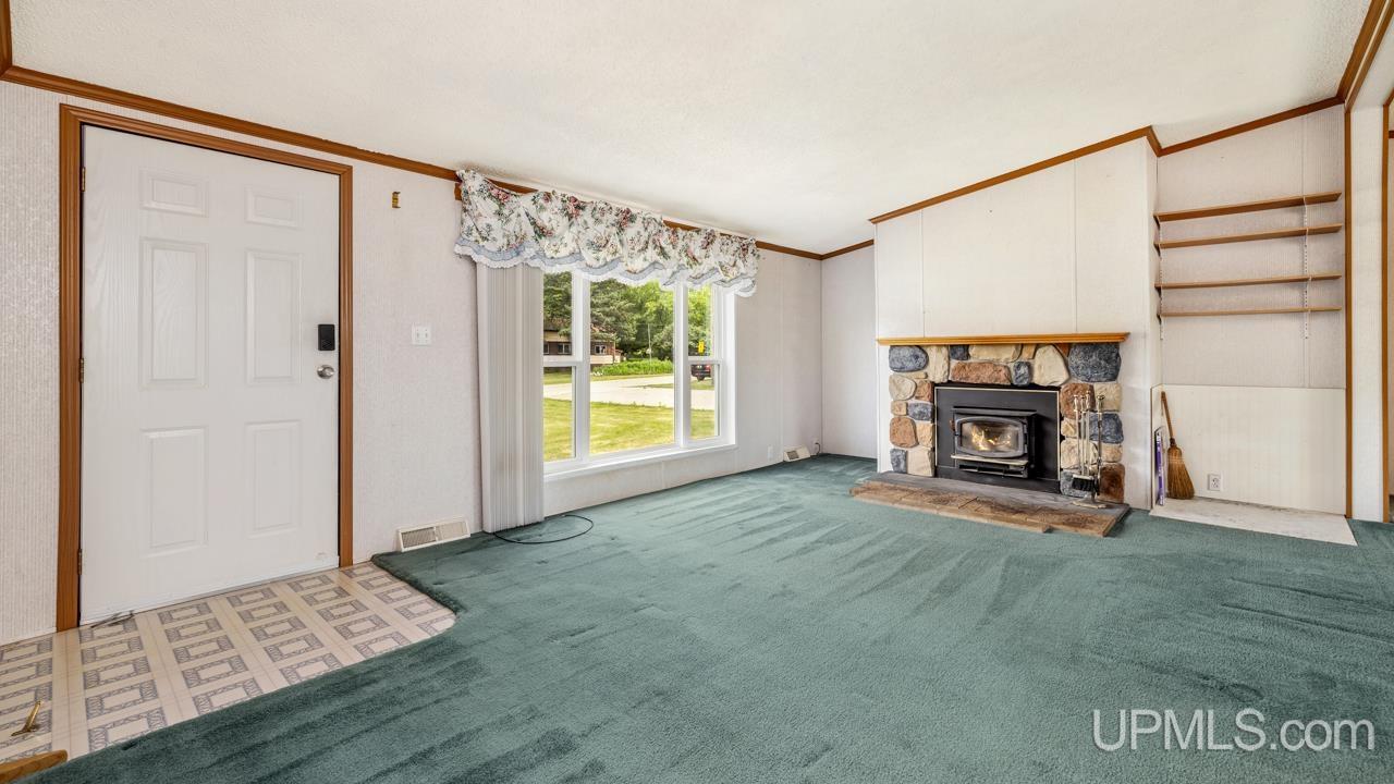 W5421 Ranch Road Norway, MI 49870 - Photo 2 of 30