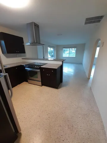 $2,150 | 145 Southwest 8th Avenue, Unit 145, Boynton Beach, FL 33435