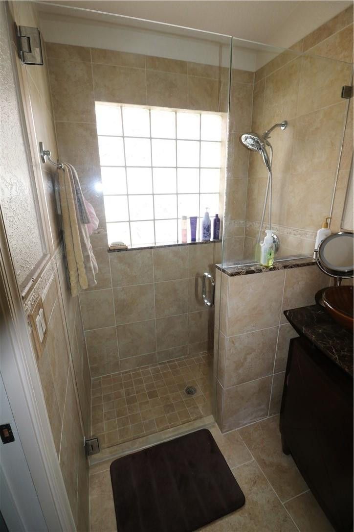 7432 Parkside Lane Pompano Beach, FL 33063 - Photo 13 of 55 Photo 13