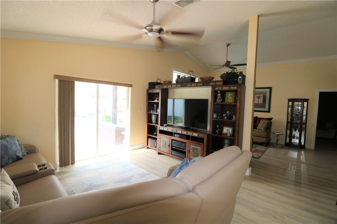 7432 Parkside Lane Pompano Beach, FL 33063 - Photo 28 of 55 Photo 28