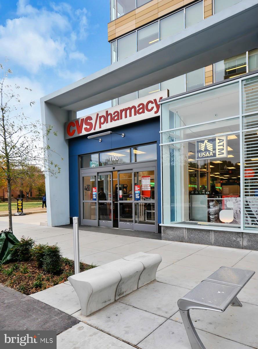 1301 Delaware Avenue Southwest, Unit N504 Washington, DC 20024 - Photo 26 of 29 a view of a stores