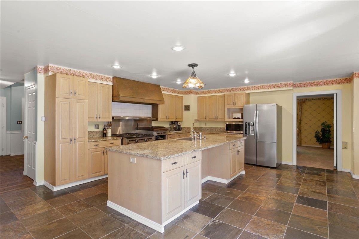 3403 East Bridle Trail Road Colbert, WA 99005 - Photo 7 of 45