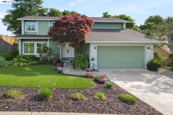 $1,495,000 | 6034 Slopeview Court, Castro Valley, CA 94552