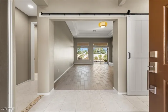 $2,495 | 2404 Spring Water Drive, Las Vegas, NV 89134