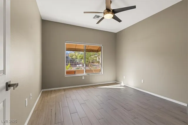 $2,495 | 2404 Spring Water Drive, Las Vegas, NV 89134