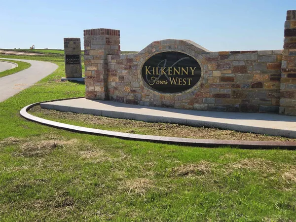 $139,000 | 1517 South Holiday Drive, Waunakee, WI 53597