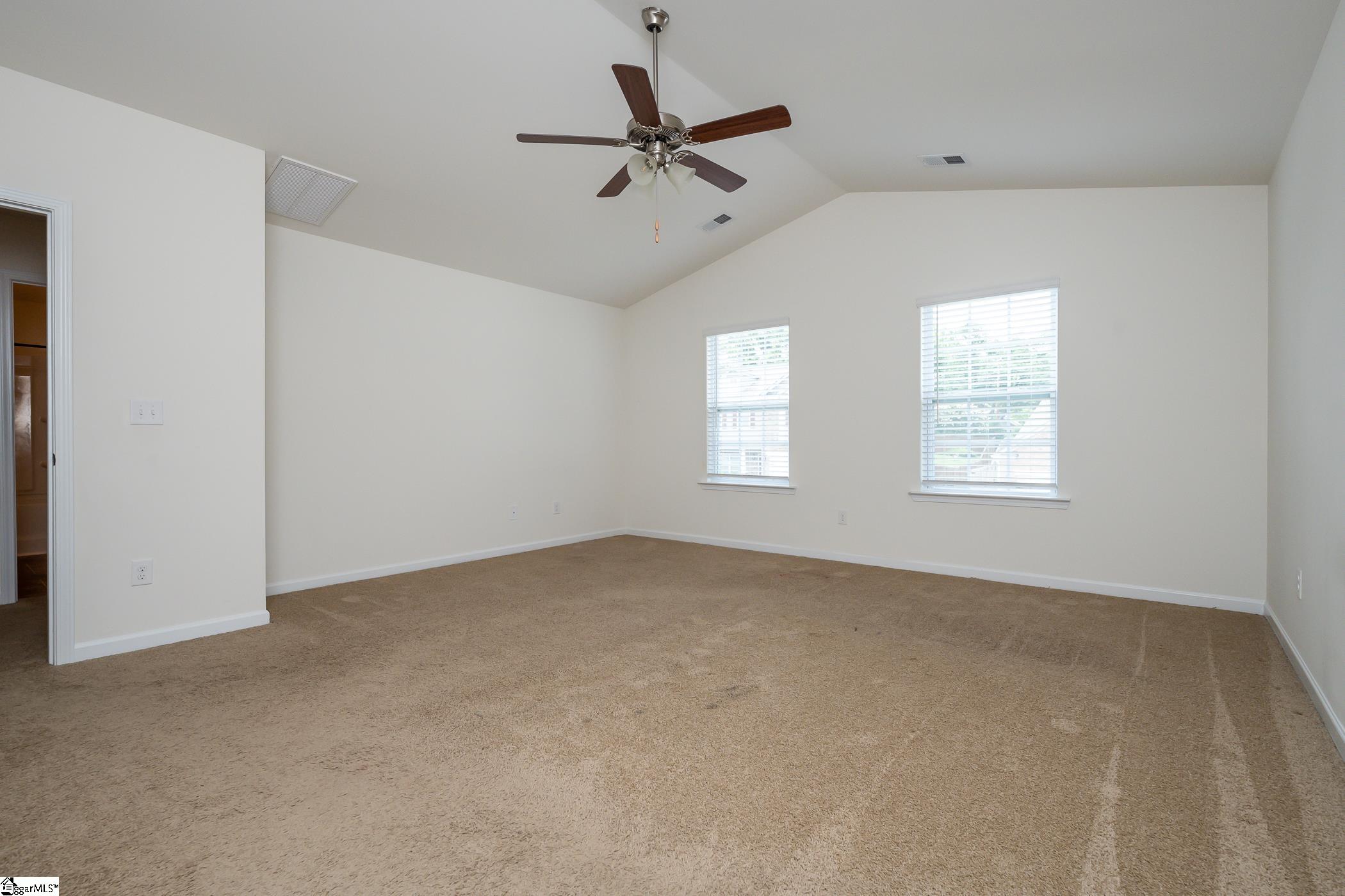 233 Addlestone Circle Fountain Inn, SC 29644 - Photo 13 of 32 Gallery Image 13