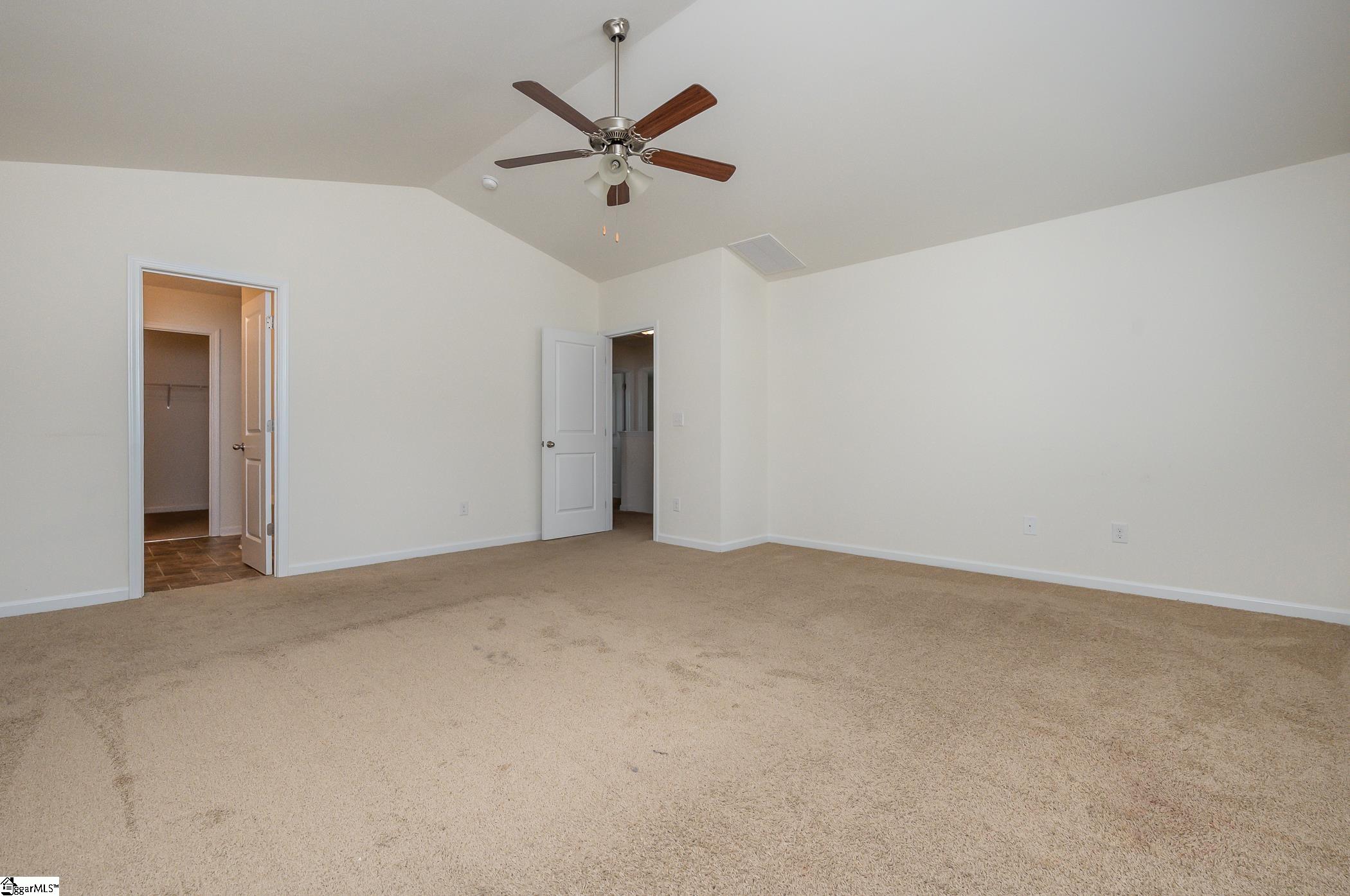 233 Addlestone Circle Fountain Inn, SC 29644 - Photo 14 of 32 Gallery Image 14