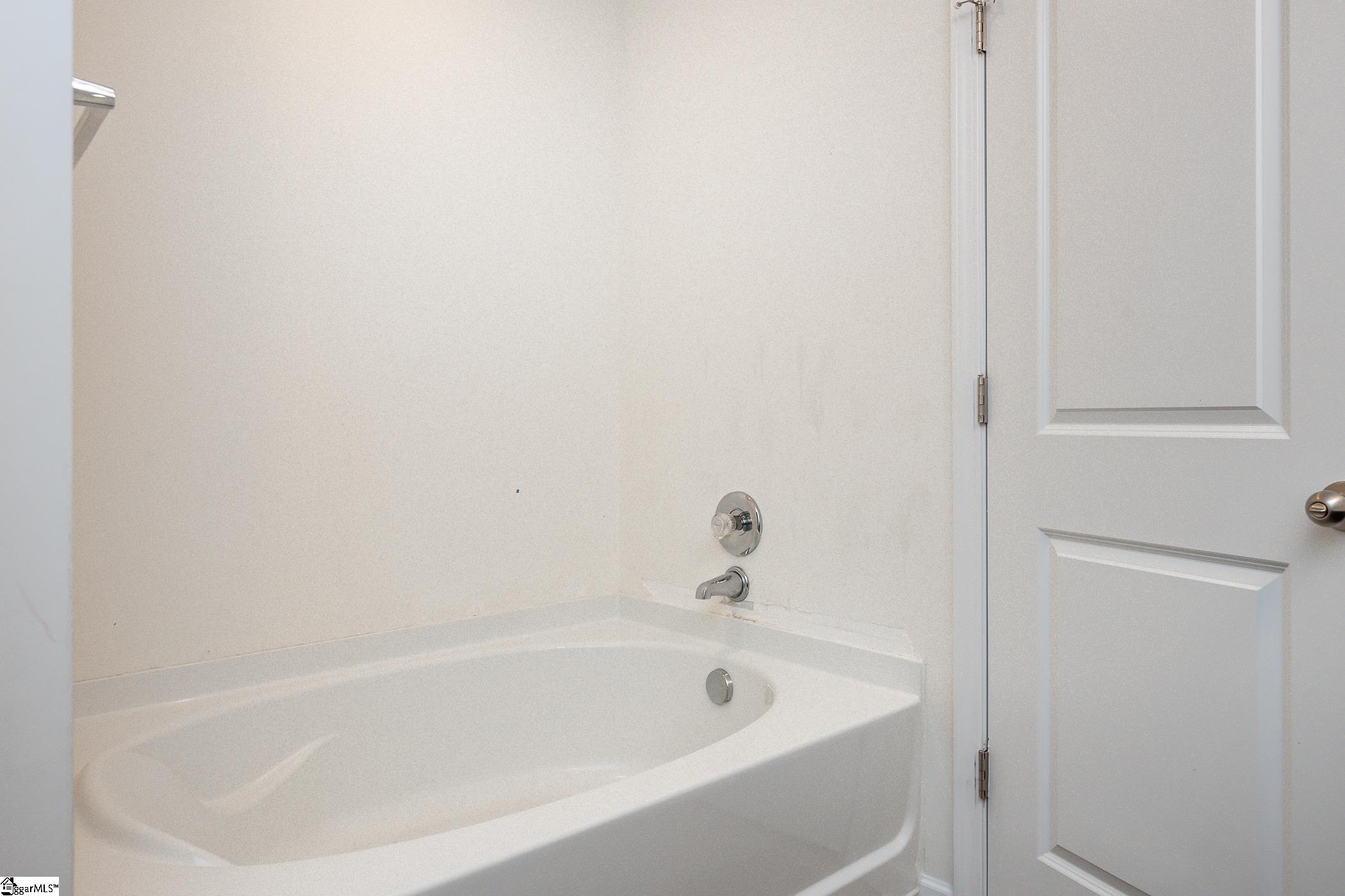 233 Addlestone Circle Fountain Inn, SC 29644 - Photo 20 of 32 Gallery Image 20