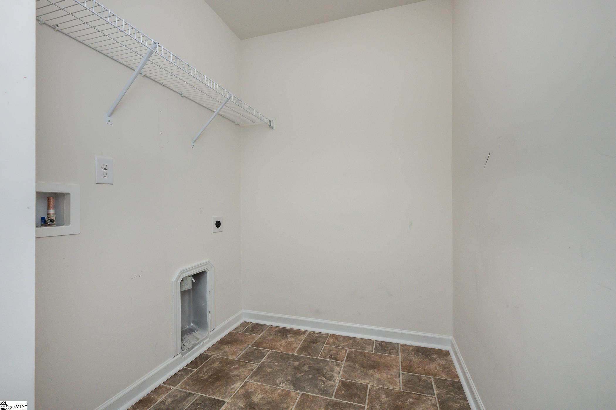 233 Addlestone Circle Fountain Inn, SC 29644 - Photo 30 of 32 Gallery Image 30