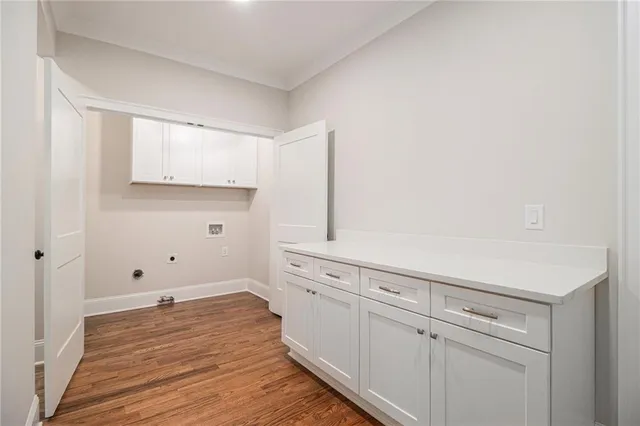 $975,000 | 52 Lake Overlook Drive, White, GA 30184