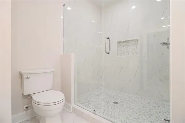 $975,000 | 52 Lake Overlook Drive, White, GA 30184