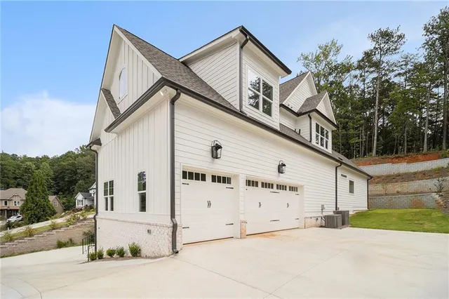 $975,000 | 52 Lake Overlook Drive, White, GA 30184